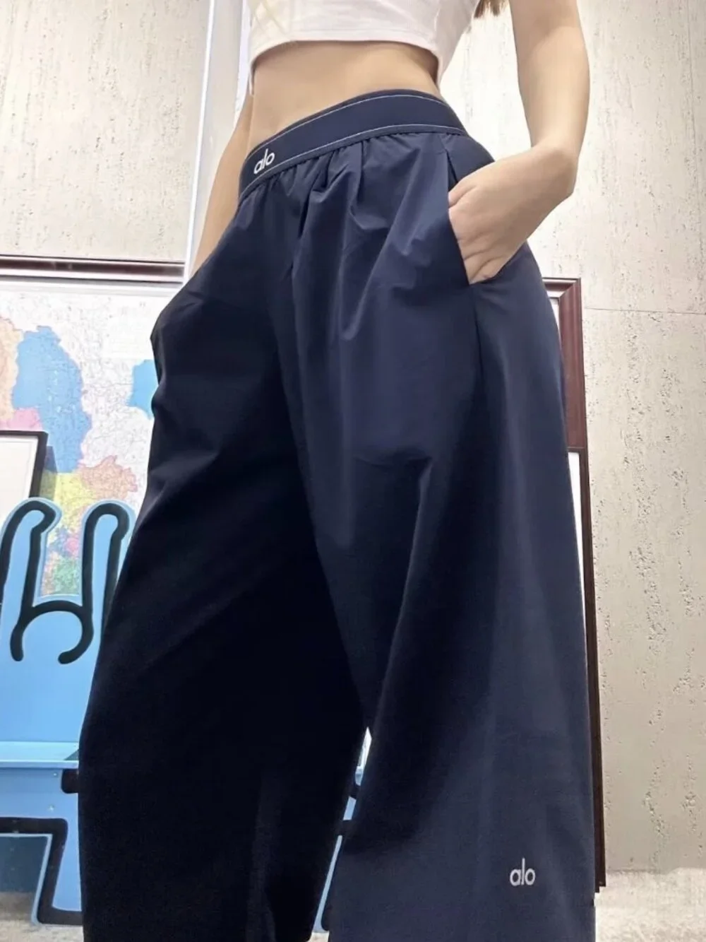 NWT Navy Blue Alo Yoga Suit Up Trouser💧Relaxed Straight Leg Pants Casual Y2K😆